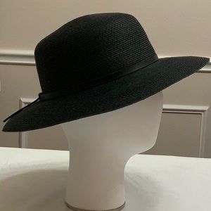 Tilley AUDREY “TOYO” hat - Black